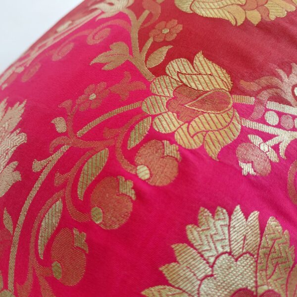 Red Brocade Cushion Cover (Single Piece)