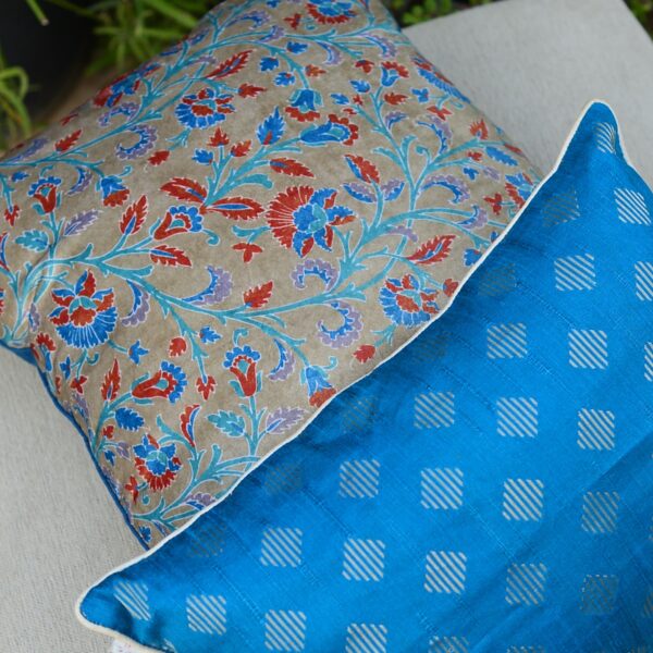 Sky of Flowers Cushion Cover (Single Piece)